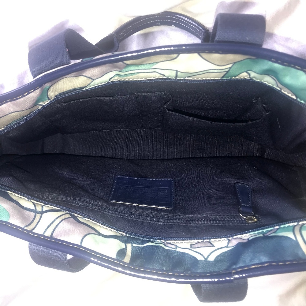 Coach Purse - Picture 3 of 3